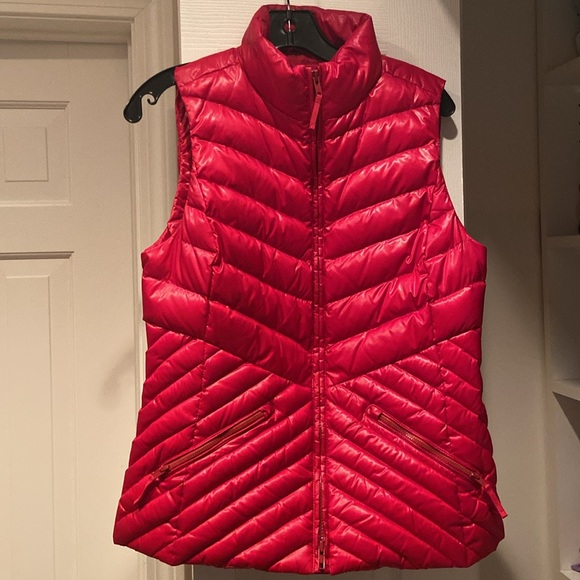 Talbots Chevron red vest - Picture 2 of 3